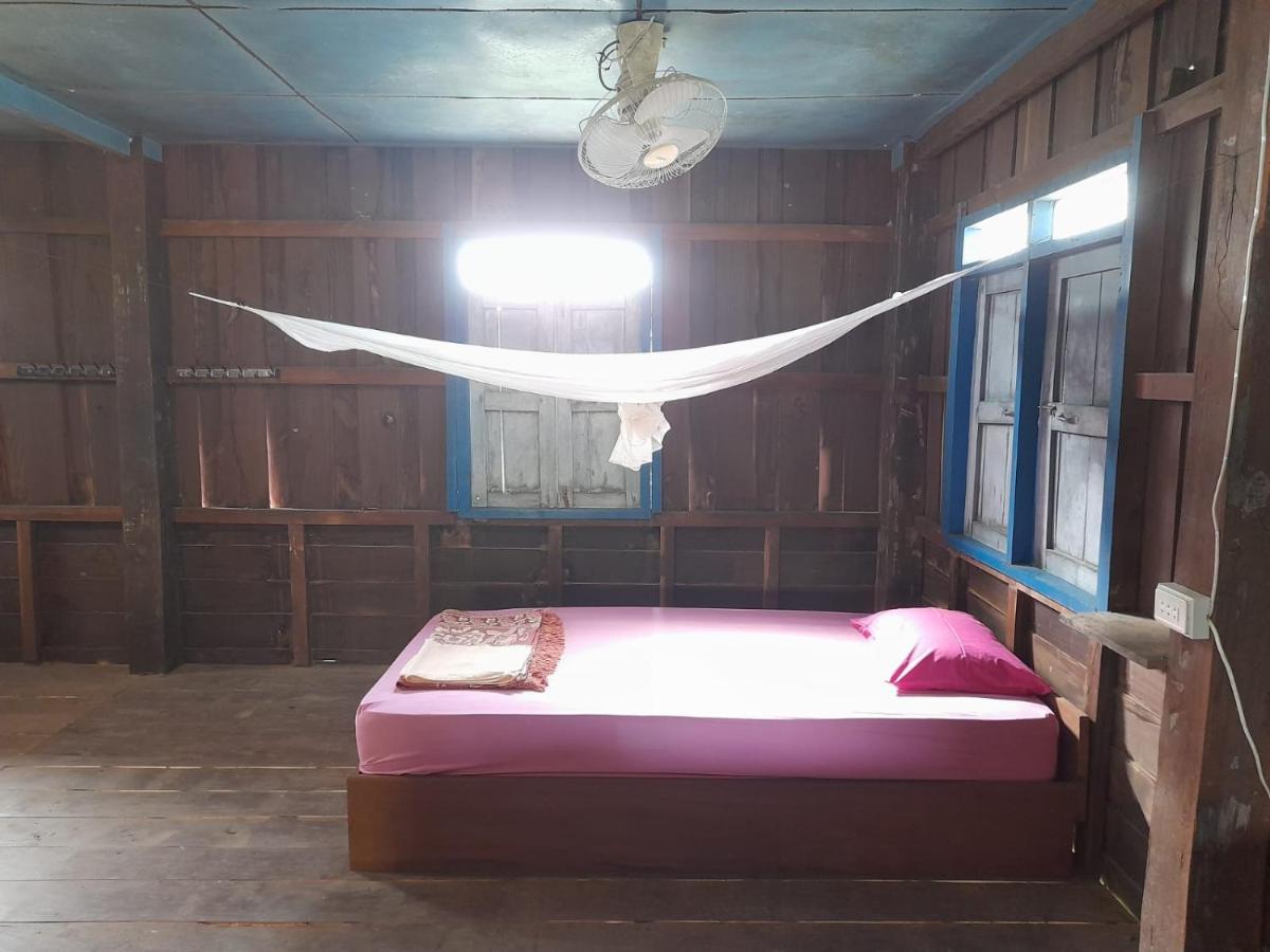 Ta'S Dorm Dondet Hostel Don Det Exterior photo